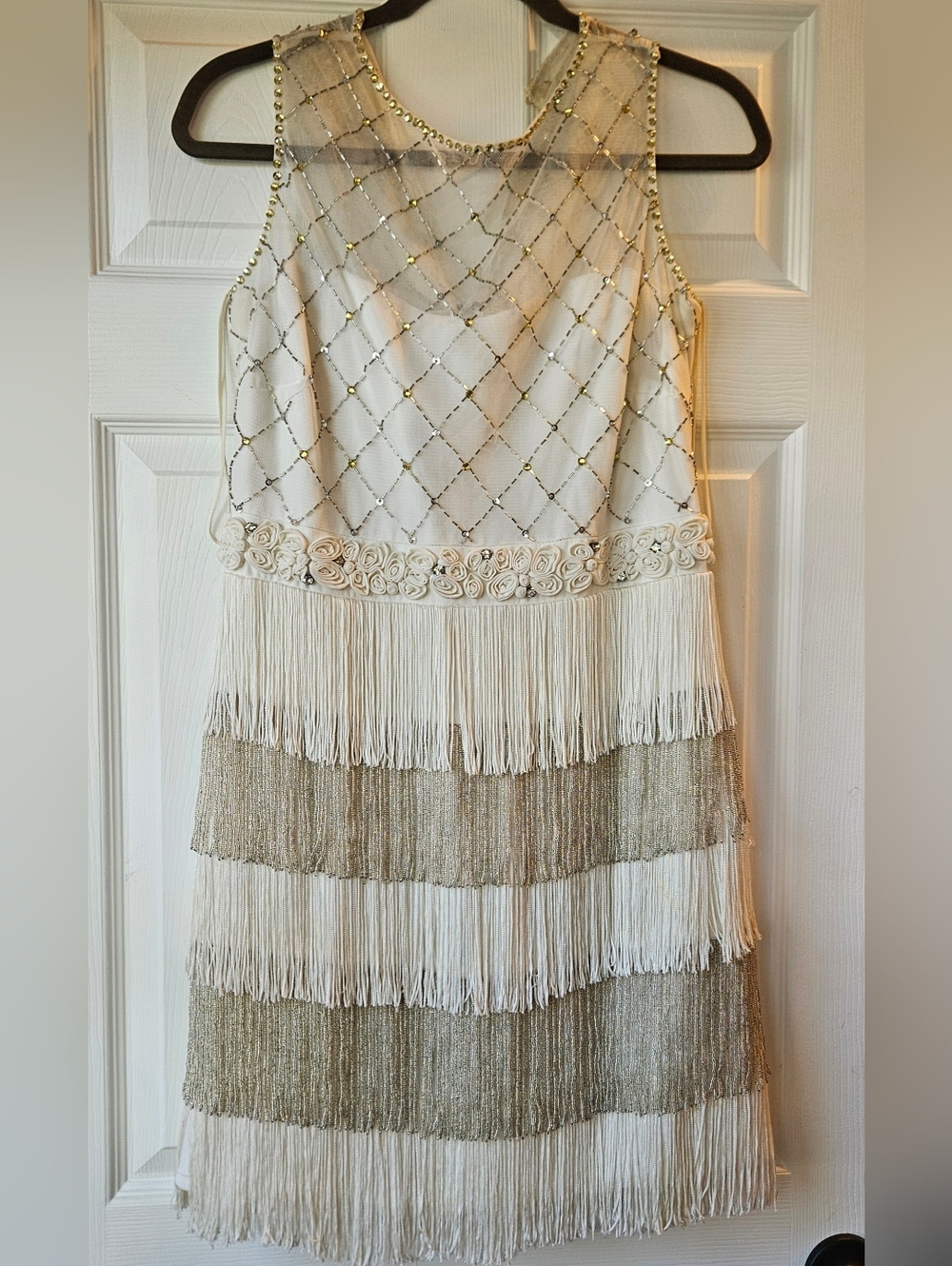 Badgley Mischka Black on White Brand Tag